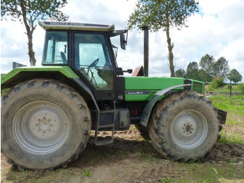 Deutz-Fahr AGROSTZR 6.71 - Trator