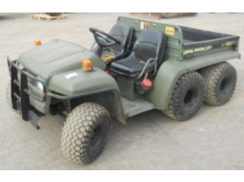 JOHN DEERE 6 x 4 GATOR - Trator