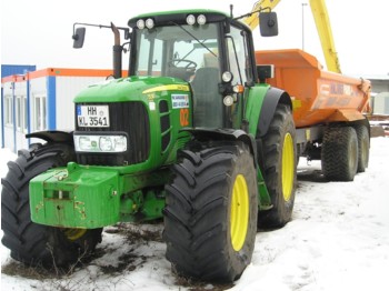 JOHN DEERE 7530 PREMIUM - Trator