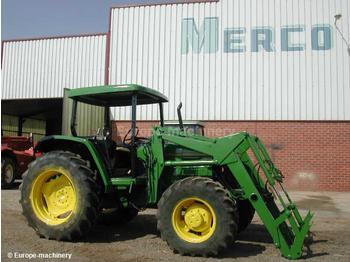 John Deere 6200 DT - Trator