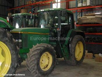 John Deere 6800 DT - Trator