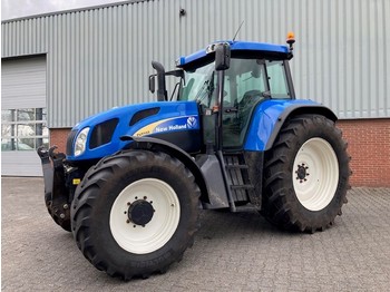 Trator agrícola New Holland TVT155