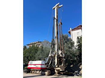Soilmec R-210 - Bate estaca