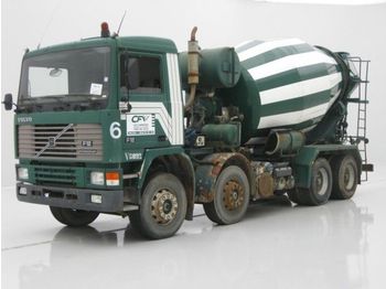 Volvo F12.360 - 8x4 - Camião betoneira