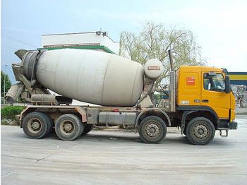 Volvo FM 12 - 380 - 8x4 - 10 m³ - Camião betoneira