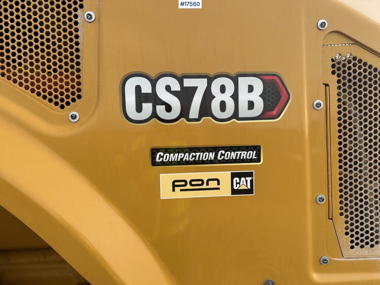 Compactador Caterpillar CS78B: foto 15