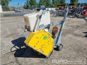  2015 Lissmac FS13 - Equipamento de betão