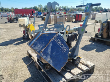  2018 Lissmac Compact 300P Walk Behind Asphalt Saw - Equipamento de betão
