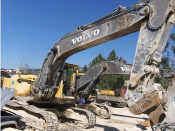 VOLVO EC 280 - Escavadeira de rodas