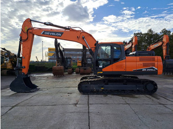 Develon DX225LC-7M (2 pieces available) - Escavadora de rastos