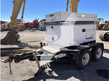  2002 MULTIQUIP WHISPERWATT DCA45SSIU2 16491 - Gerador elétrico