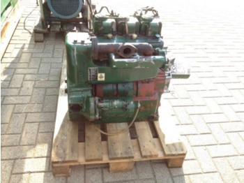 Lister Petter 3 cylinder engine | DPX-9408 - Gerador elétrico
