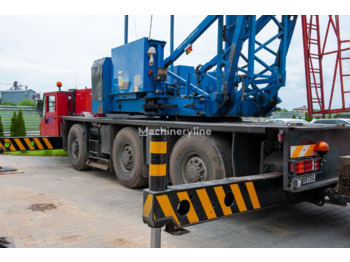 Spierings SK365-AT3 - Grua móvel