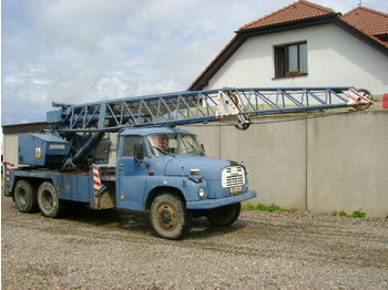  TATRA 148 AD 070 - Grua móvel