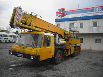 Tatra 28 new motor - Grua móvel