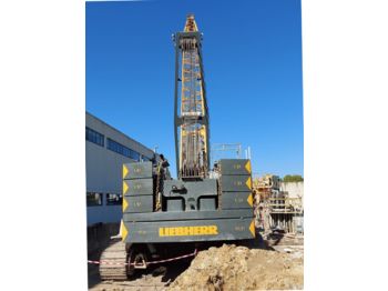 Guindaste sobre esteiras Liebherr HS 8100 HD