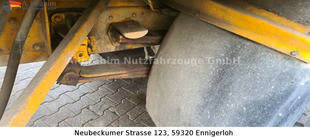 Autobetoneira com bomba Mercedes-Benz LK 1617, Schwing Betonpumpe, Oldtimer: foto 15