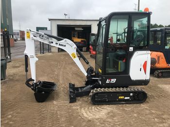 Mini escavadeira BOBCAT E19