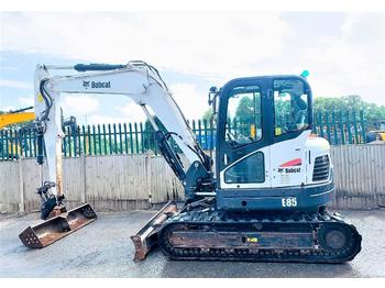 Mini escavadeira Bobcat E 85