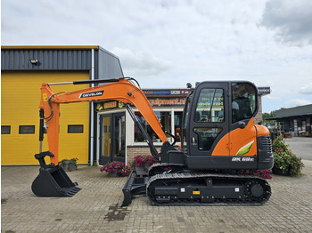 Develon DX60E-10N - Mini escavadeira