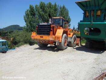 Daewoo 400 - Pá carregadora de rodas