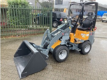 Giant G1200 Kniklader / shovel / wiellader - Pá carregadora de rodas