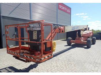 Plataforma telescópica JLG E600JP
