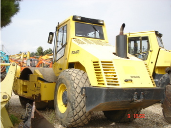BOMAG BW 214 DH 3 - Rolo