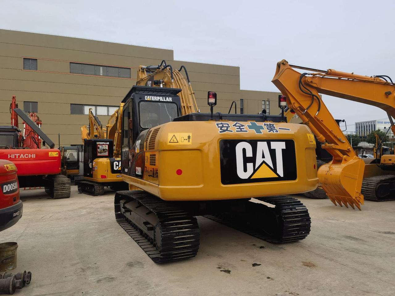 Escavadora de rastos Used excavator machine CAT 320DL secondhand Caterpillar 20 ton Crawler excavator: foto 6