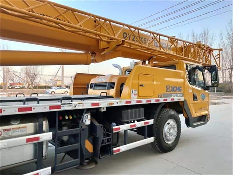 Grua móvel XCMG OEM Manufacturer QY25K5C 25 Ton Used Cranes  In Dubai: foto 6