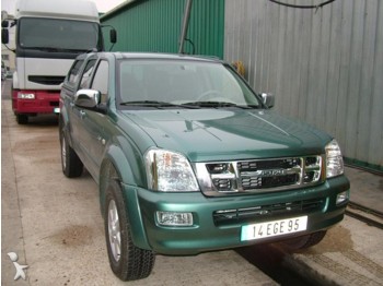 Isuzu D-MAX - Automóvel