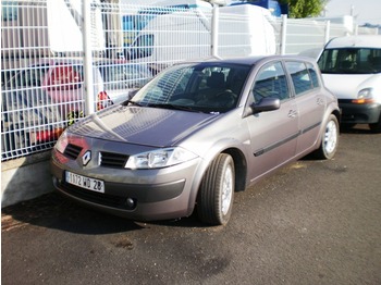 RENAULT MEGANE 1.9 DCI - Automóvel