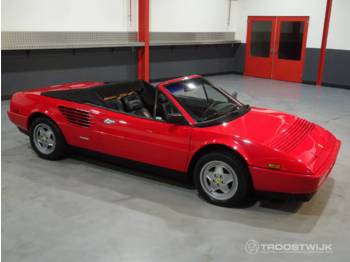 Automóvel Ferrari Mondial 3.2 Quattrovalvole Convertible: foto 1