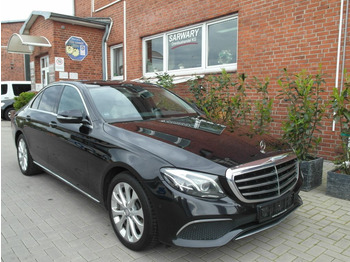 Mercedes-Benz E 350 d*Pano*Comand*Kamera*Leder*Scheckheft*2.HD  - Automóvel: foto 1