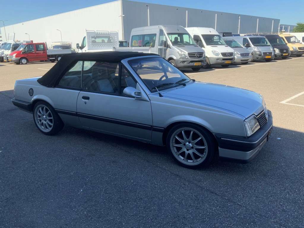 Automóvel Opel Ascona 1.6 S Automaat Cabriolet Marge geen btw: foto 4
