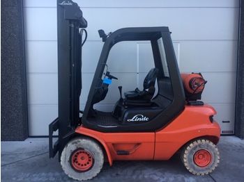 Empilhadeira de 3 rodas LINDE H30T-03