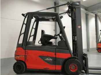 Empilhadeira de 4 rodas LINDE E30L-01