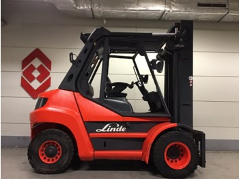 Empilhadeira de 4 rodas LINDE H70D-01