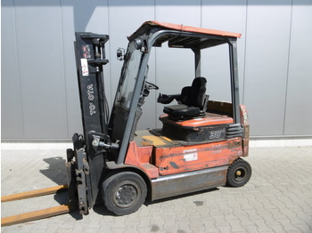 Empilhadeira de 4 rodas TOYOTA 7 FBMF 30