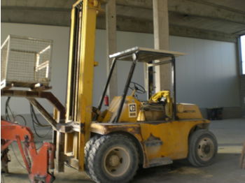 Empilhador CATERPILLAR B 16 Geländestapler