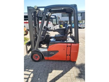 Empilhador Linde E16-02