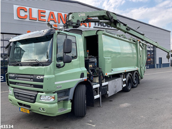 Caminhão de lixo DAF CF 75 250