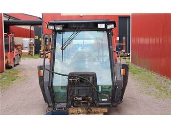 Valmet 8300  - Cabine