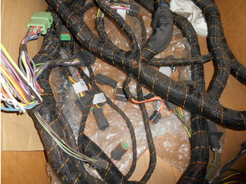 Cables/ Wire harness para Máquina de construção novo Caterpillar 2427090 -: foto 4