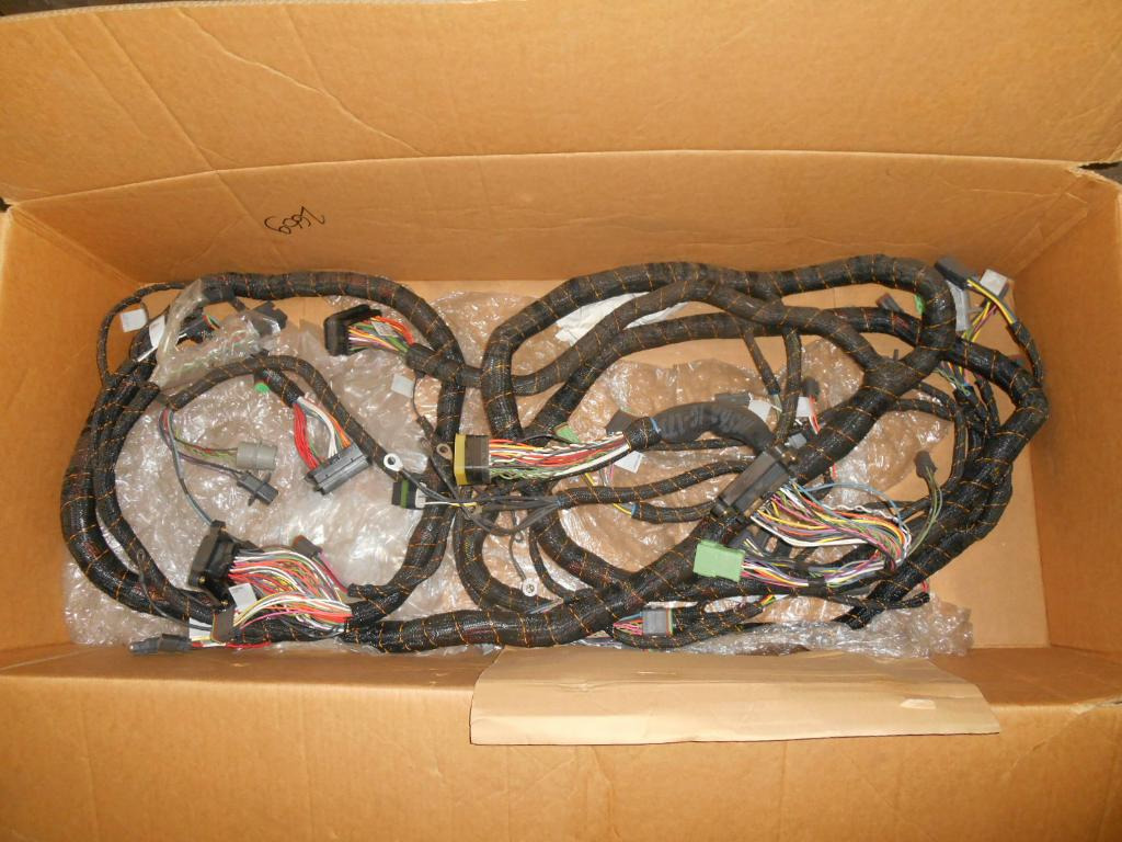Cables/ Wire harness para Máquina de construção novo Caterpillar 2427090 -: foto 7