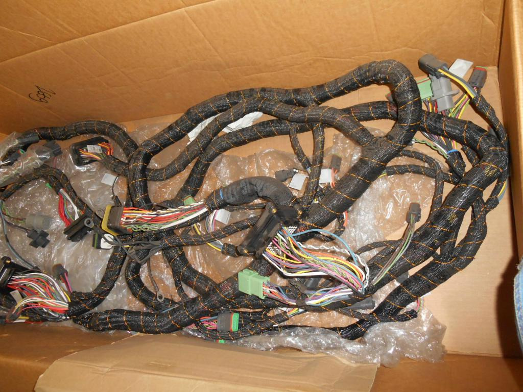 Cables/ Wire harness para Máquina de construção novo Caterpillar 2427090 -: foto 6