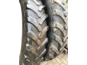 Jantes e pneus para Trator Cultuurwielen 13.6R48 & 12.4R32: foto 1