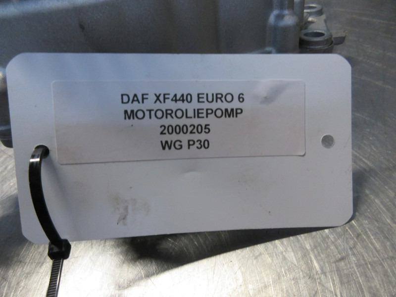 Motor e peças para Camião DAF XF106 2000205 MOTOROLIEPOMP EURO 6: foto 6