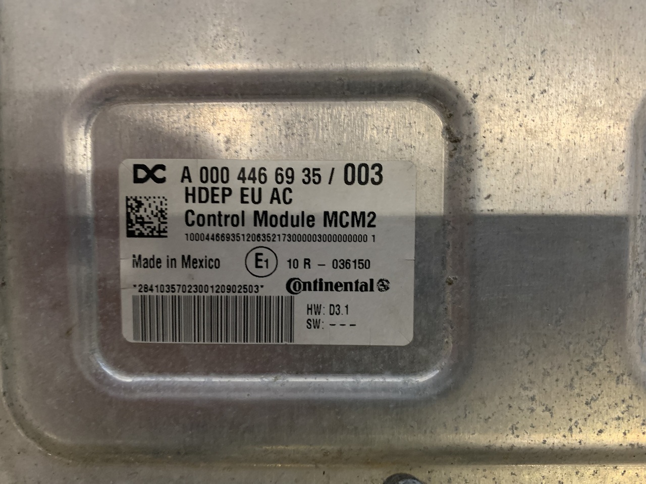 Centralina electrónica para Camião ENGINE CONTROL UNIT(CONTROL MODULE MCM 2) OM471LA EURO 5: foto 4