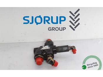 Valmet 900 Priority valve  - Hidráulica